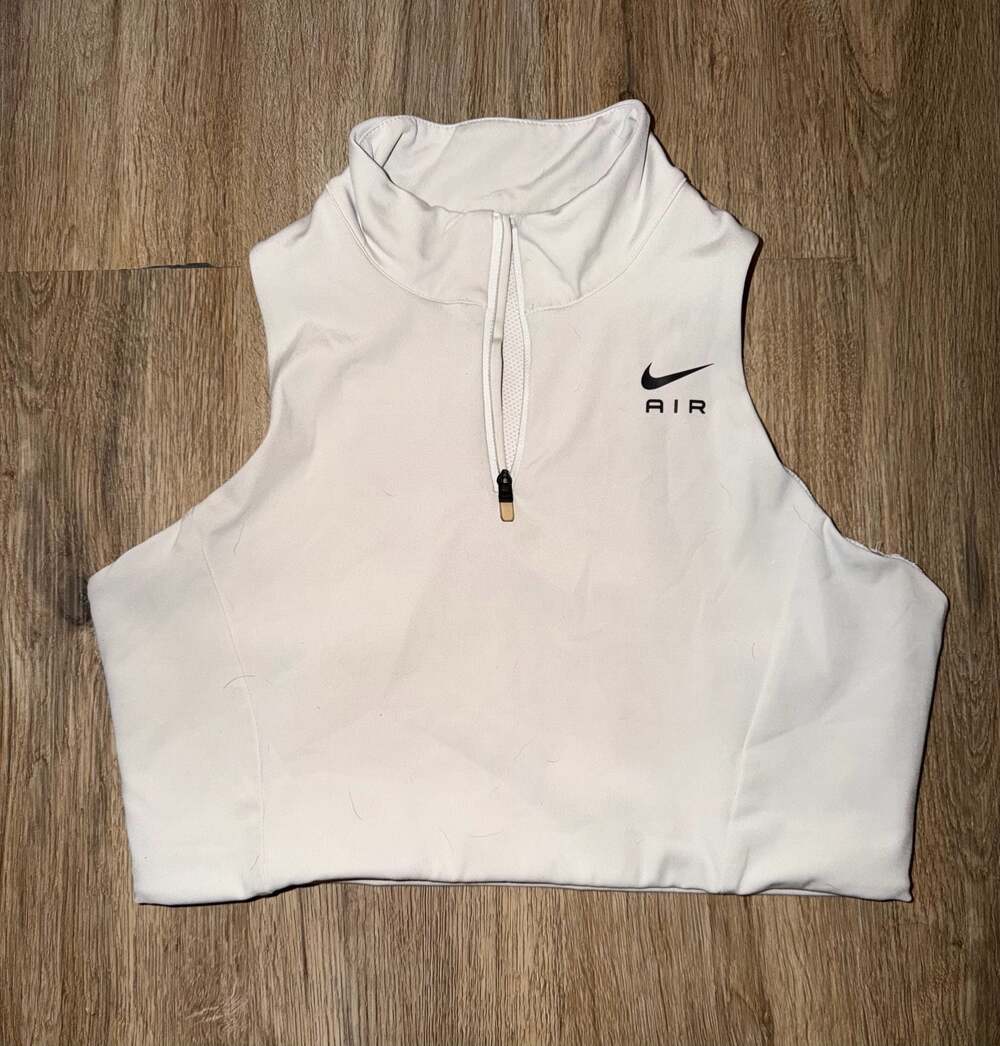 Nike Women's Air Swoosh Dri-FIT 1/2-Zip Training Sports Bra